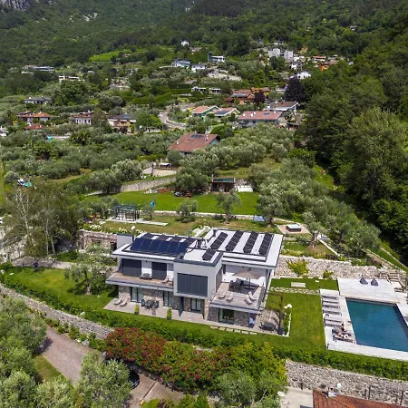 Apartment Gazzi 'panoramic & Relaxing'